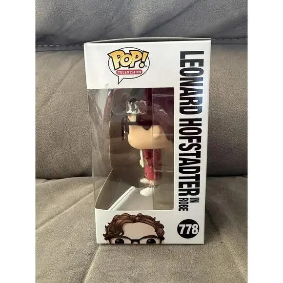 Funko Pop! Leonard Hofstadter in Robe #778, The Big Bang Theory, TV - Picture 4 of 6